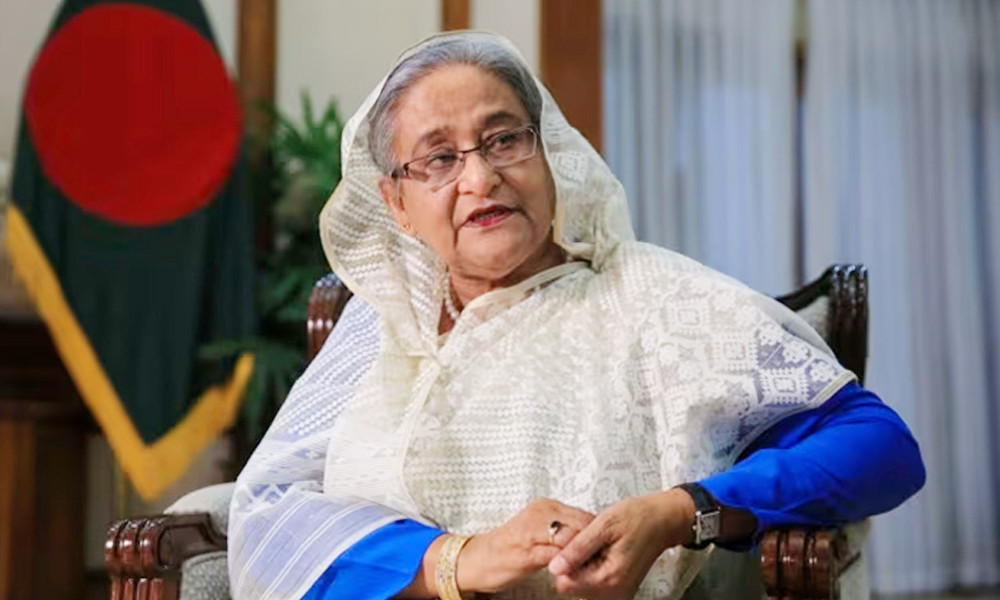 শেখ হাসিনাসহ ৩৯ জনের দেশত্যাগে নিষেধাজ্ঞা